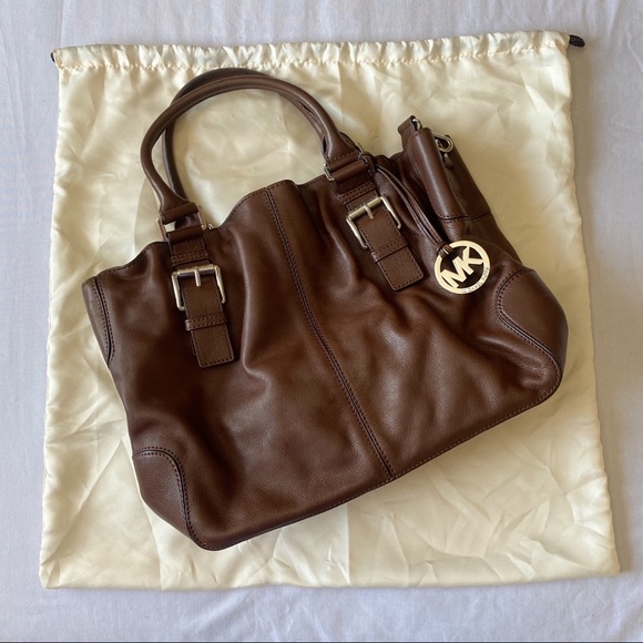 Michael Kors large brown crossbody / shoulder bag - Picture 11 of 13